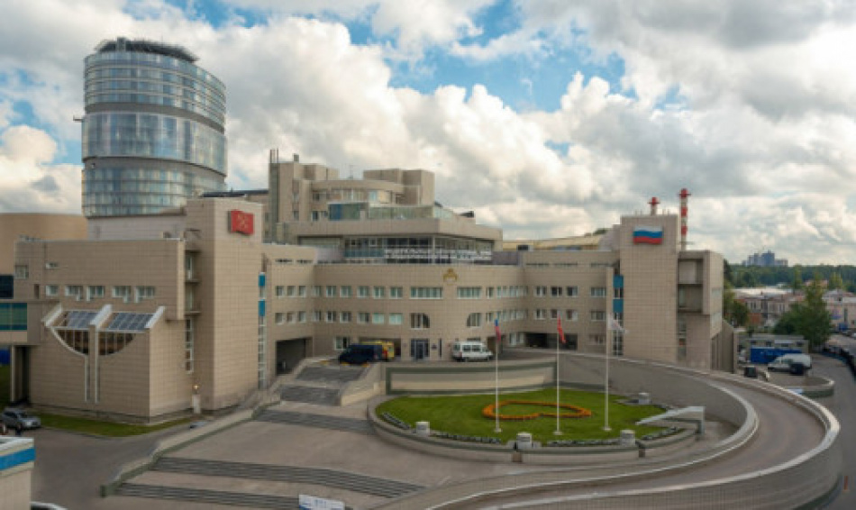 Пациентов с коронавирусом с декабря начнет принимать НМИЦ им. Алмазова