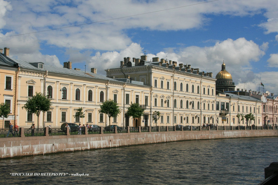 Усадьбу Ломоносова в центре Петербурга ждет капитальный ремонт