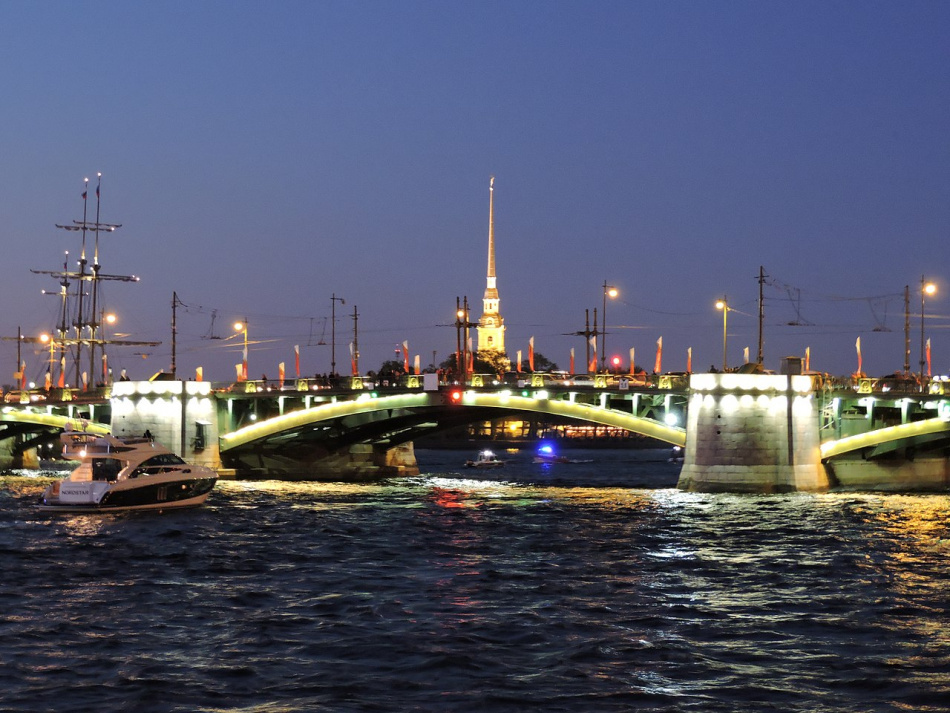 Глава «Мостотреста»: не хватает трети от 3 млрд на ремонт Биржевого моста