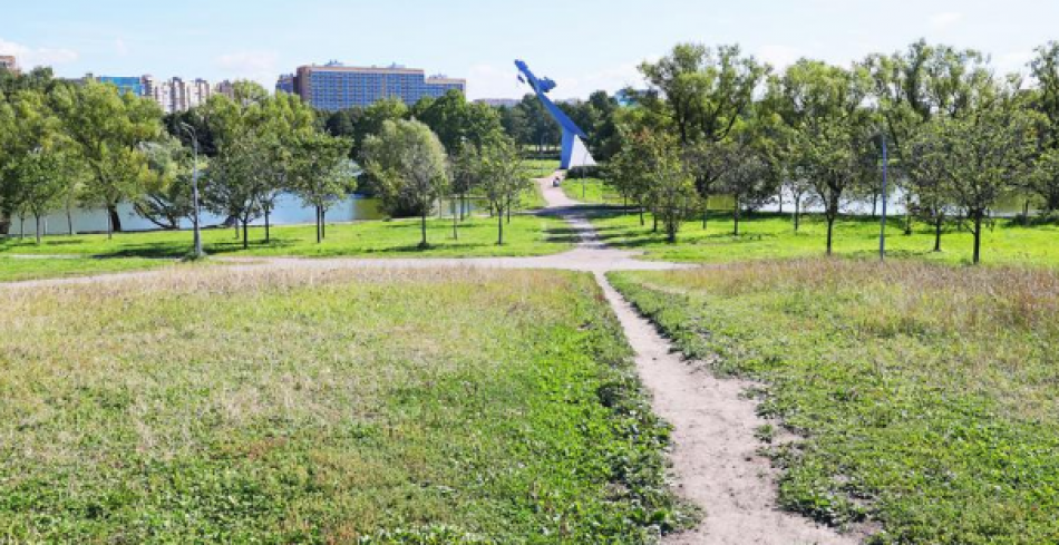 Место для прогулок: парк Авиаторов приведут в порядок за полмиллиарда рублей