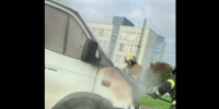 Пожар на севере Петербурга оставил «Газель» без мотора Пожар на севере Петербурга оставил «Газель» без мотора