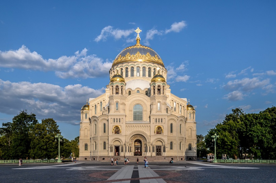 Кронштадт получит деньги на дороги