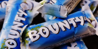 Батончики Bounty могут временно исчезнуть из продажи из-за неурожая кокосов