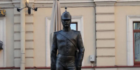 Скульптуру «Городовой» заберут с «поста» на Малой Конюшенной