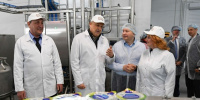 «Запуск идет ежедневно»: в России предприятия приступили к производству новых линий лекарств, продуктов и одежды «Запуск идет ежедневно»: в России предприятия приступили к производству новых линий лекарств, продуктов и одежды