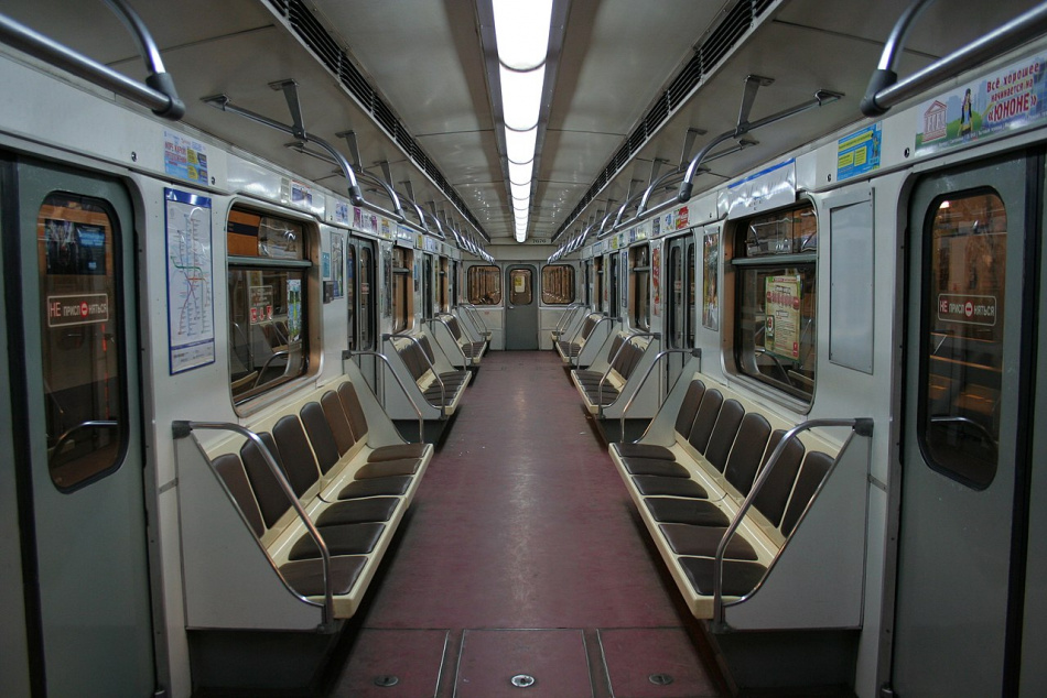 Вестибюль станции метро «Фрунзенская» закроют для входа 9 и 10 апреля