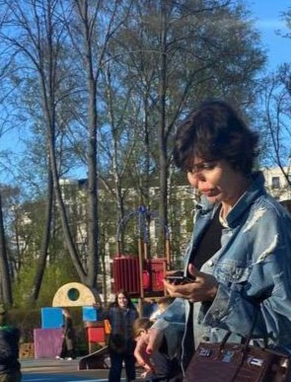 Страдающую от серьезной болезни Казьмину заметили в парке «Диво-остров»