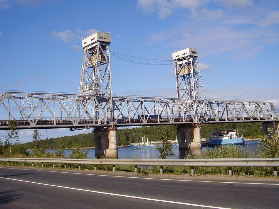 8 сентября на трассе Р-21 «Кола» разведут мост через Свирь