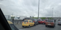 Перед Вантовым мостом столкнулись шесть автомобилей Перед Вантовым мостом столкнулись шесть автомобилей
