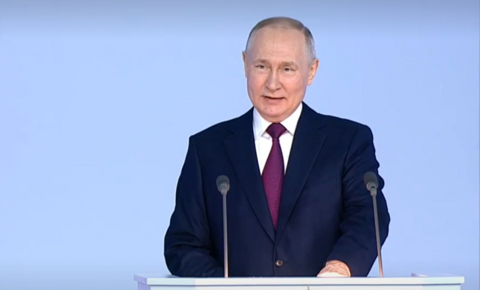 Путин обратил внимание на дефицит кадров в сфере гособоронзаказа