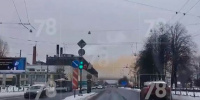 Облака в Петербурге выявили желтый сгусток над Кировским заводом