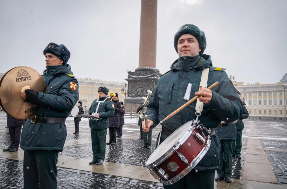 В Петербурге прошла первая репетиция военного оркестра к Параду Победы