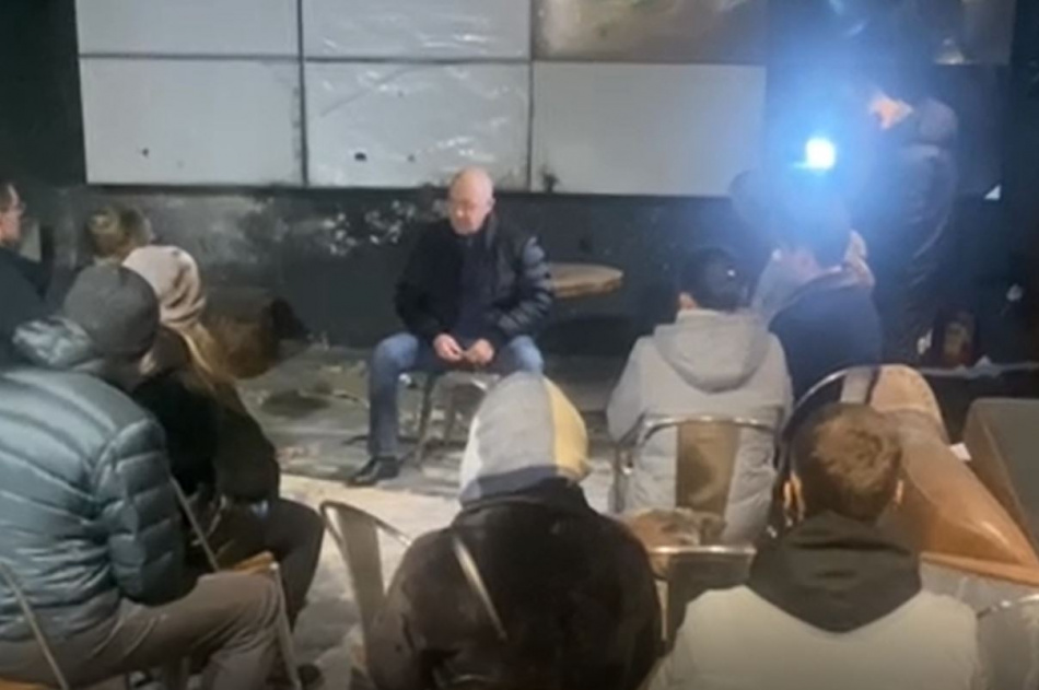 Евгений Пригожин встретился с активистами движения «Киберфронт Z» в кафе, в котором погиб Владлен Татарский