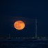 "Не Луна, а Лунища": петербуржцев восхитило мощное сияние диска в ночь на 7 апреля