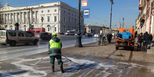Количество уборочной техники в центре Петербурга на День города увеличат вдвое