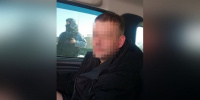 Голого мужчину в ботинках скрутили возле Петропавловской крепости