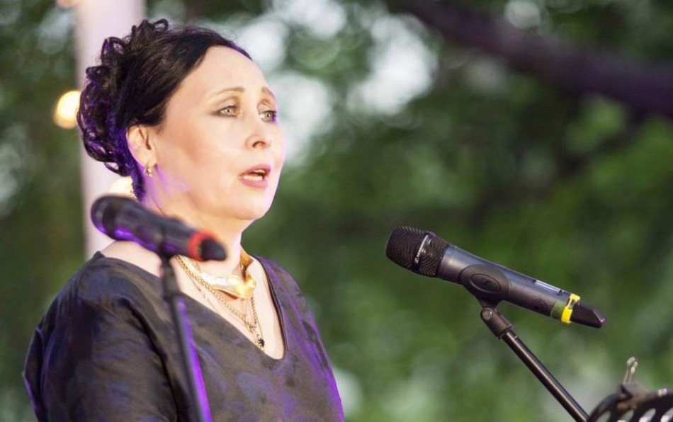 «Пение – это спорт»: интервью примы Большого театра Ирины Долженко Peterburg2