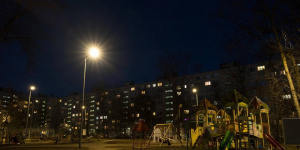 Квартал рядом с Будапештским сквером осветили 216 светодиодных светильников
