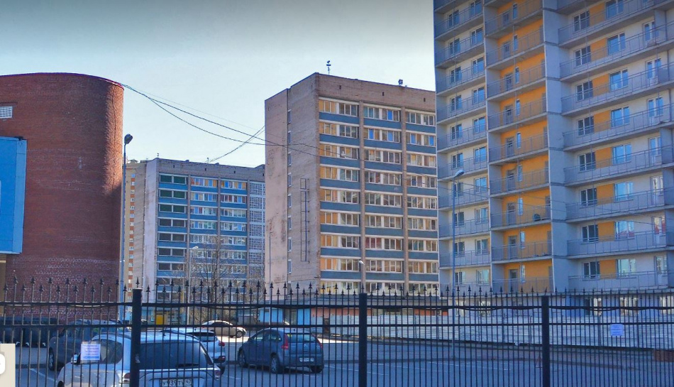 Прокуратура потребовала привести в порядок студенческое общежитие на Новоизмайловском