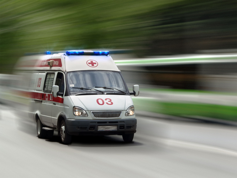 Два ребенка пострадали в ДТП на Ленинградской улице