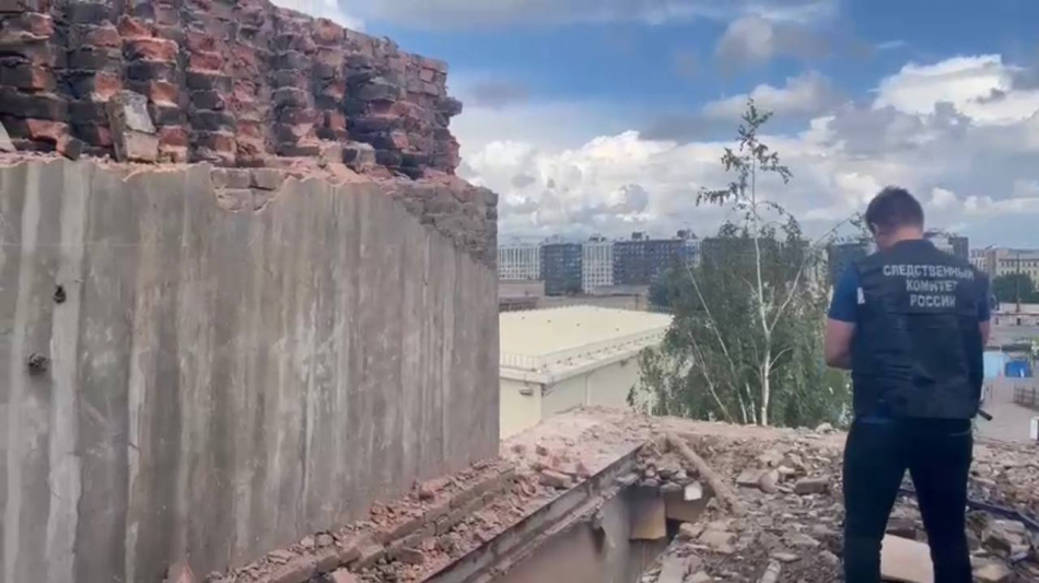 Уголовное дело завели после гибели рабочего на улице Булавского
