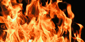 Мужчина скончался после пожара в квартире на улице Дыбенко