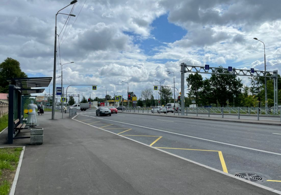 Перекресток Петергофского шоссе и проспекта Буденного капитально отремонтировали