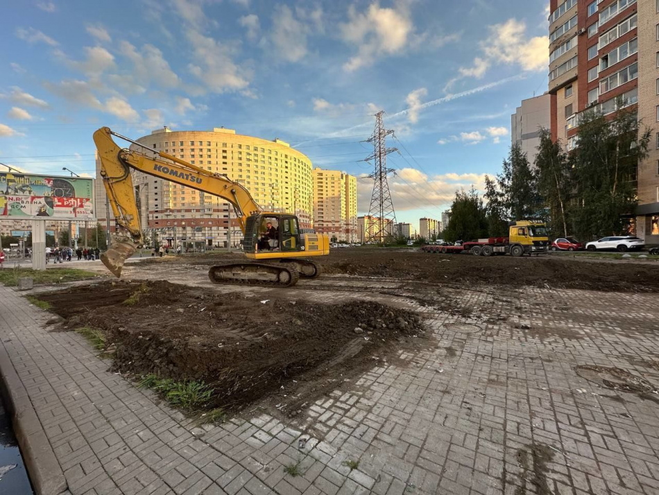 Торговый центр «Лидер» окончательно убрали с Гаккелевской улицы в Петербурге
