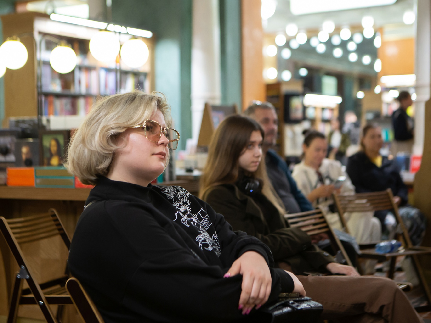 Творческая встреча с Сашей Петровым в Доме Книги Дом книги пр. Невский, д.  28. - 17 октября 2023 г.