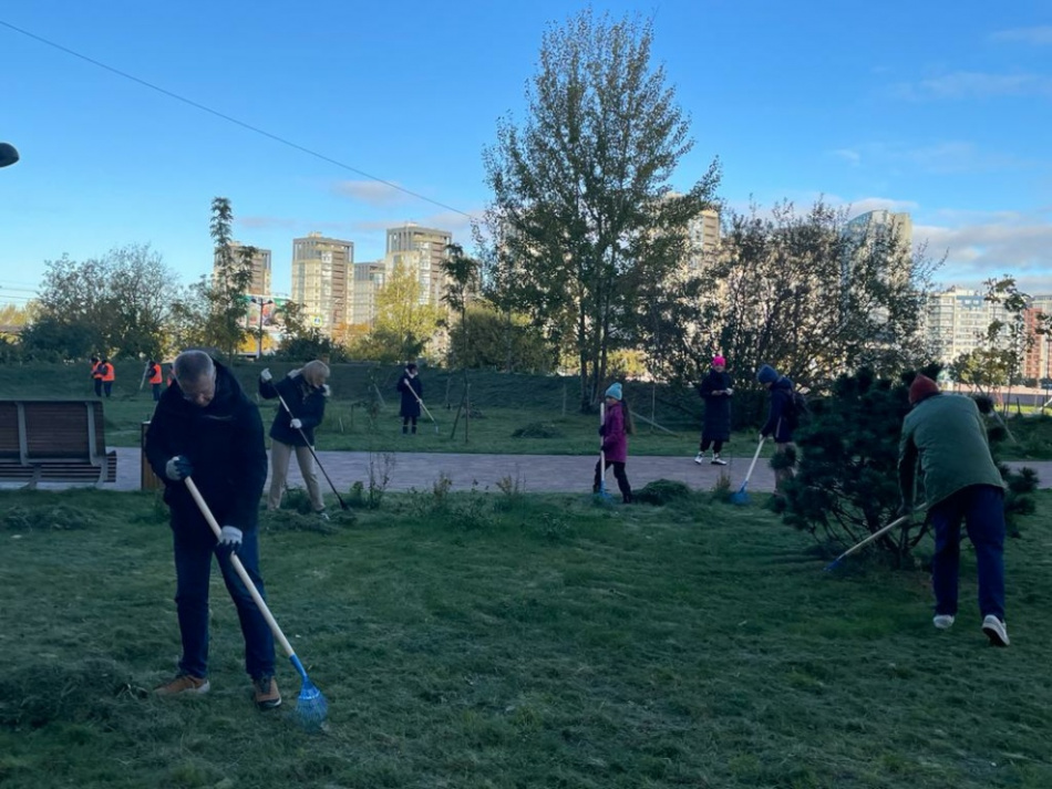 Дата общегородского субботника в Петербурге меняться не будет