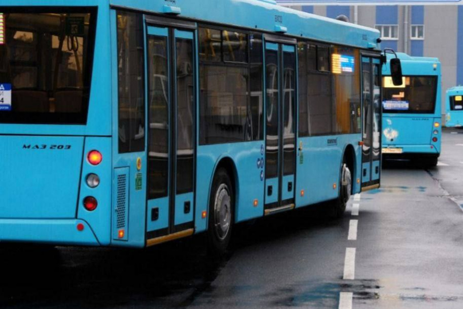 В Петербурге изменятся трассы четырех автобусных и двух троллейбусных маршрутов  