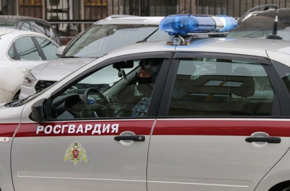 Росгвардейцы поймали агрессивного любителя кофе