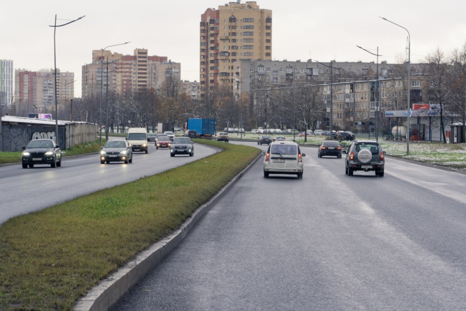 В Петербурге обновили участок Витебского проспекта 