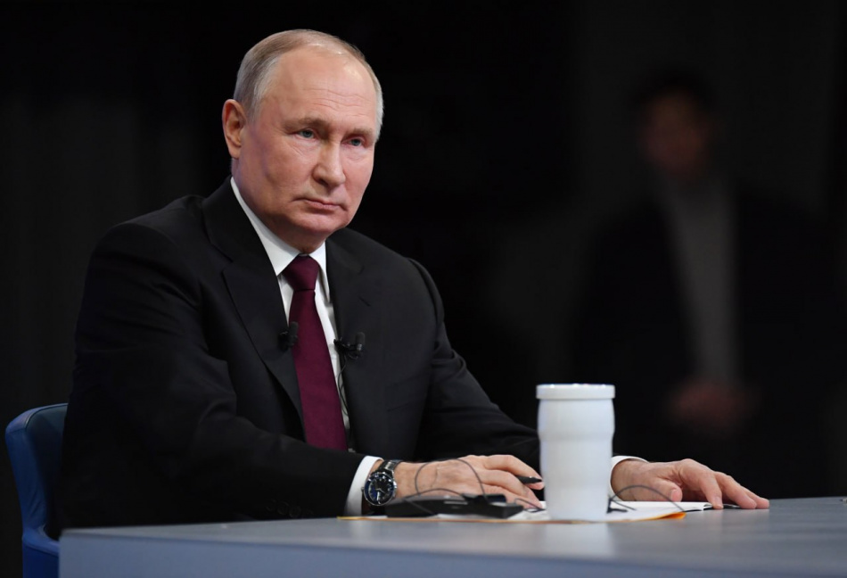 Путин поздравил «Зенит» со столетием и отметил вклад клуба в отечественный футбол