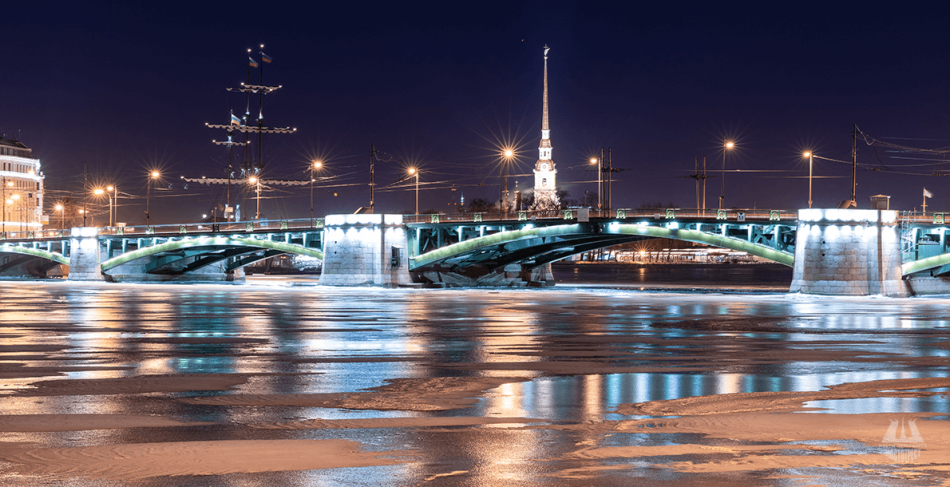В Петербурге отменили разводку мостов в ночь на 23 января 