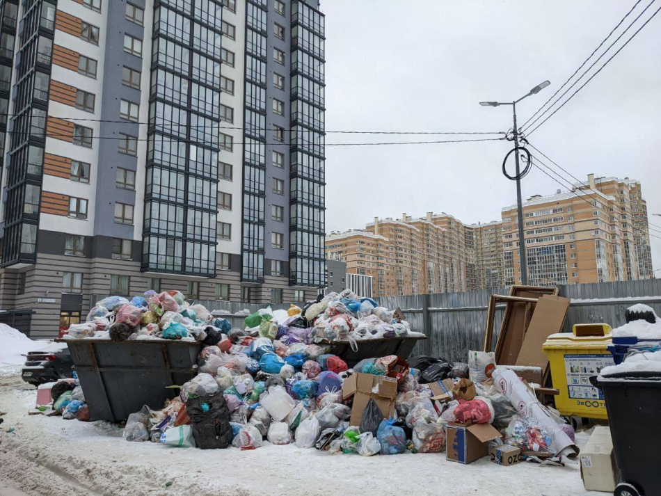 В Ленобласти в праздники усилят работу по вывозу мусора