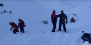 Два петербуржца погибли при сходе лавины в Хибинах