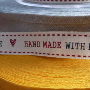 Мастер-класс по рукоделию "Вышивка на салфетке"