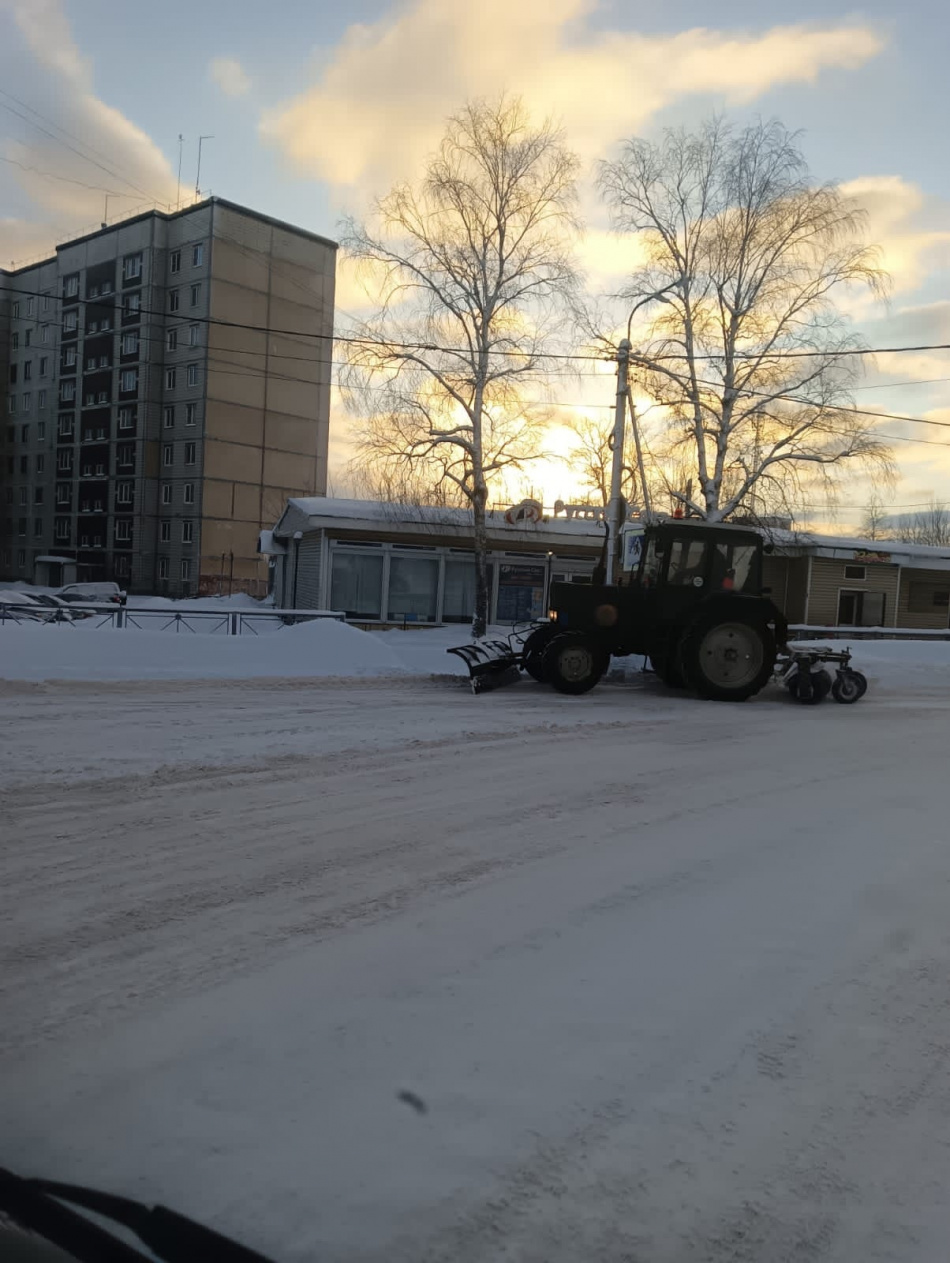 46 тысяч км дорог и обочин очистили от снега в Ленобласти за три дня