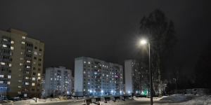 На севере Петербурга целый квартал получил новое освещение