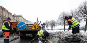 За прошлую неделю с улиц Петербурга вывезли почти 280 тысяч кубометров снега