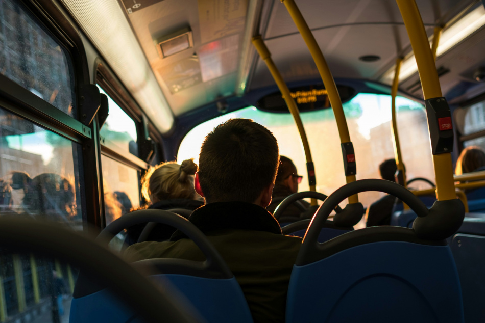 В четырех районах Ленобласти запустят новые комфортные автобусы 