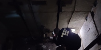 Один пострадавший при падении лифта в Петербурге остается в больнице