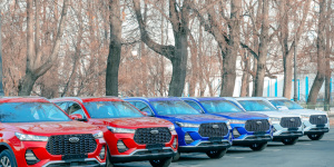 Петербургский автозавод выпустил новые серийные автомобили