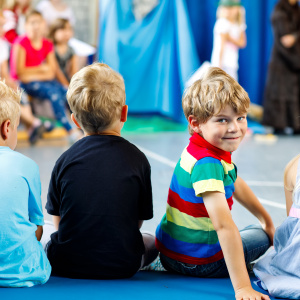 Спектакль "Как собачка Соня стала умной"