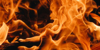 Подросток погиб при пожаре в частном доме в Ленобласти