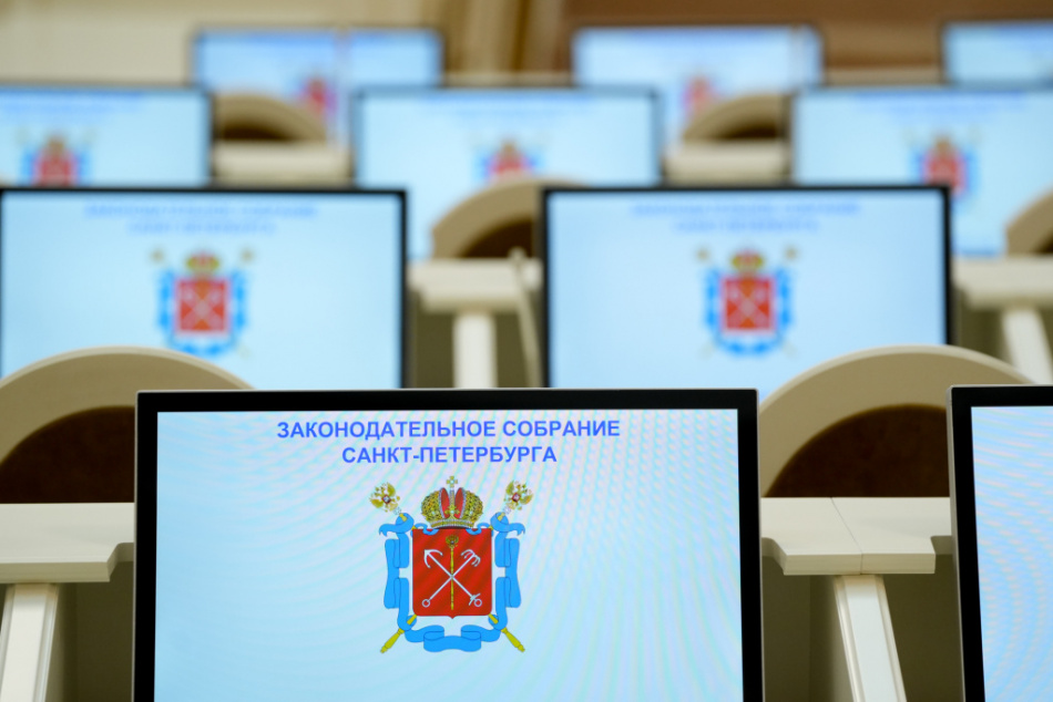Депутат Заксобрания Петербурга Борис Вишневский признан иноагентом