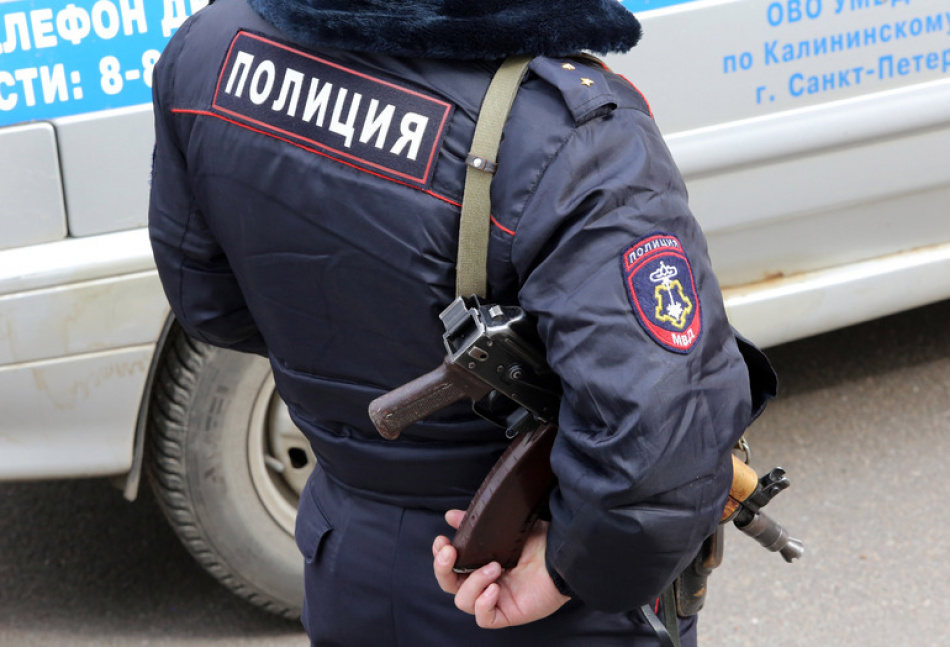 В ходе ночного рейда в Петербурге полицией задержаны 24 мигранта