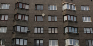 В Петербурге расселят восемь аварийных домов