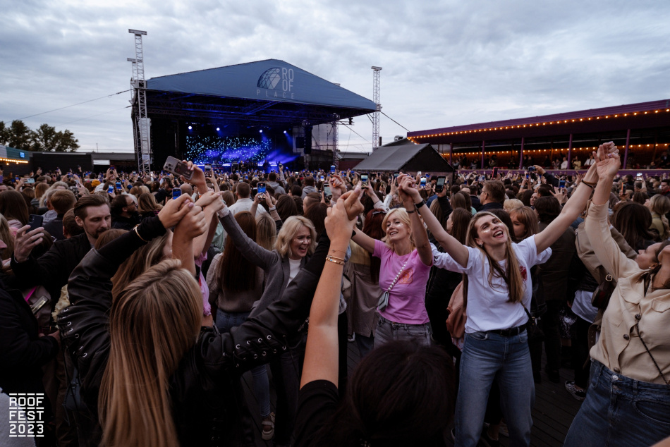 Фестиваль Roof Fest объявил новый сезон концертов на крыше